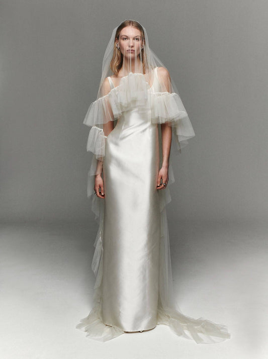 STYLE 102 // FLOUNCE VEIL