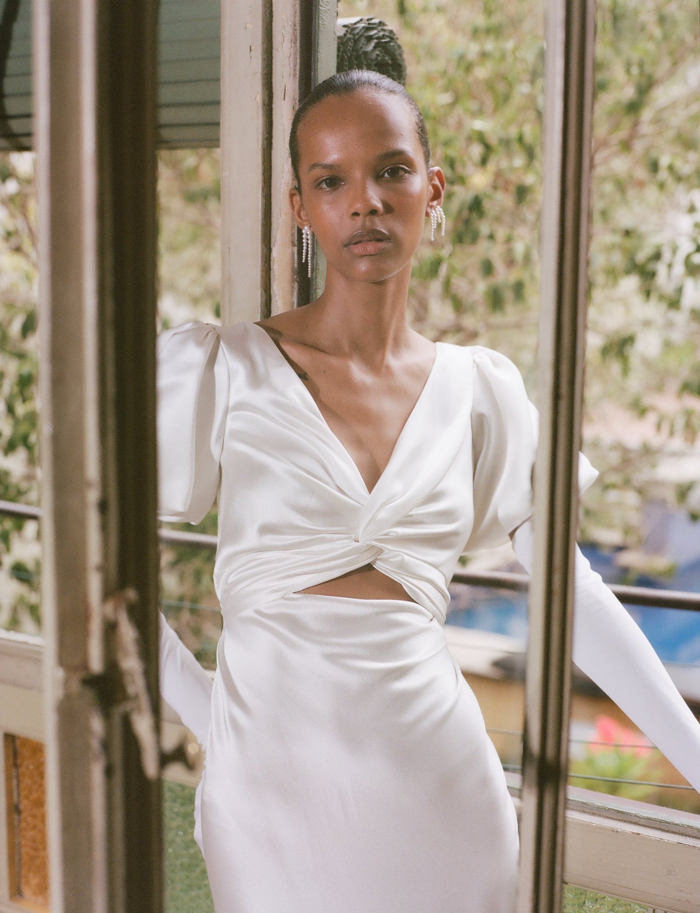 STYLE 094 // TWIST FRONT PUFF SLEEVE SILK SATIN GOWN
