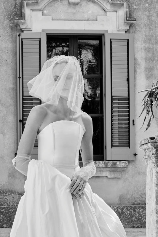 STYLE 179 // MINI TULLE VEIL