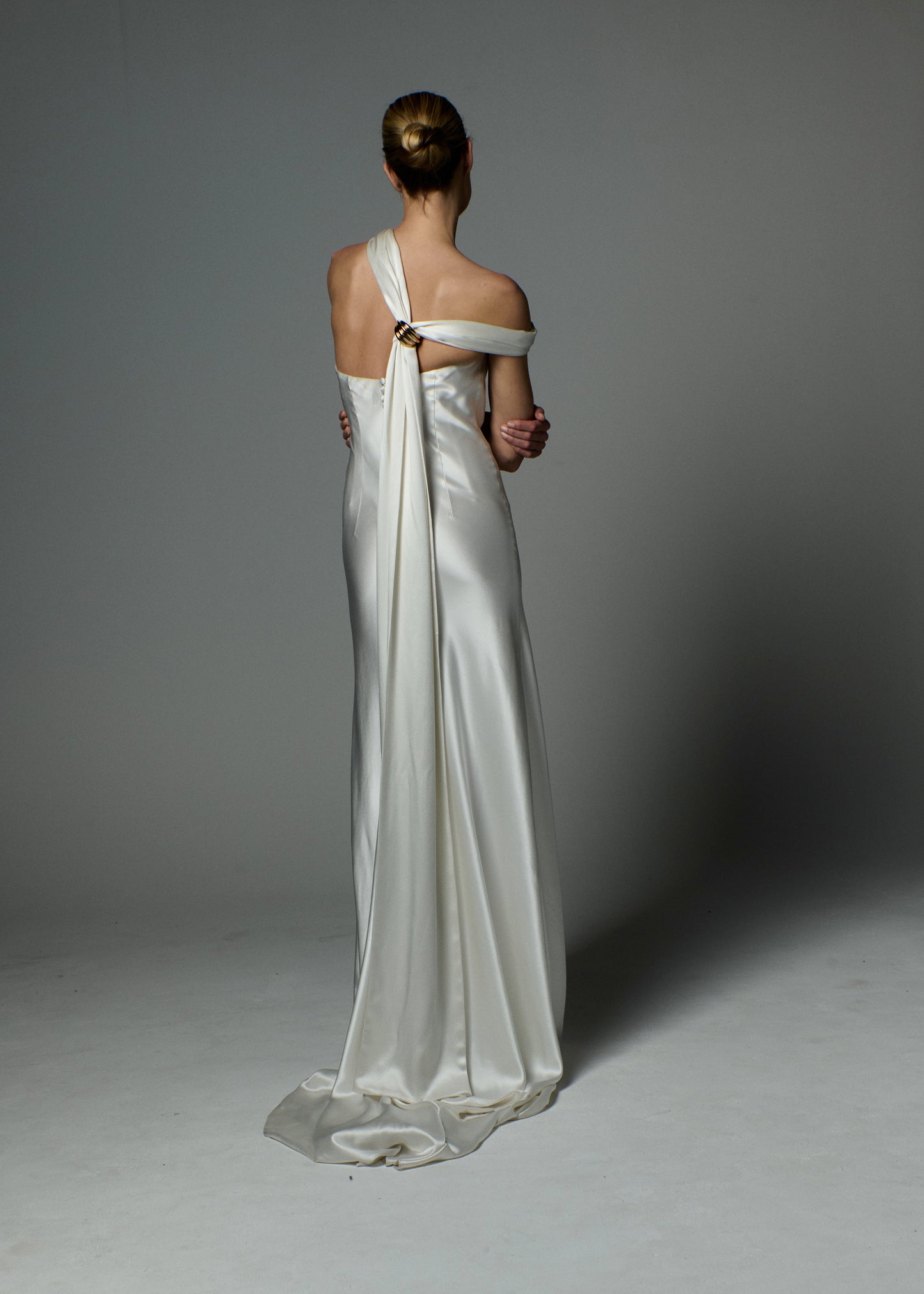 STYLE 158 // SILK SATIN SCARF