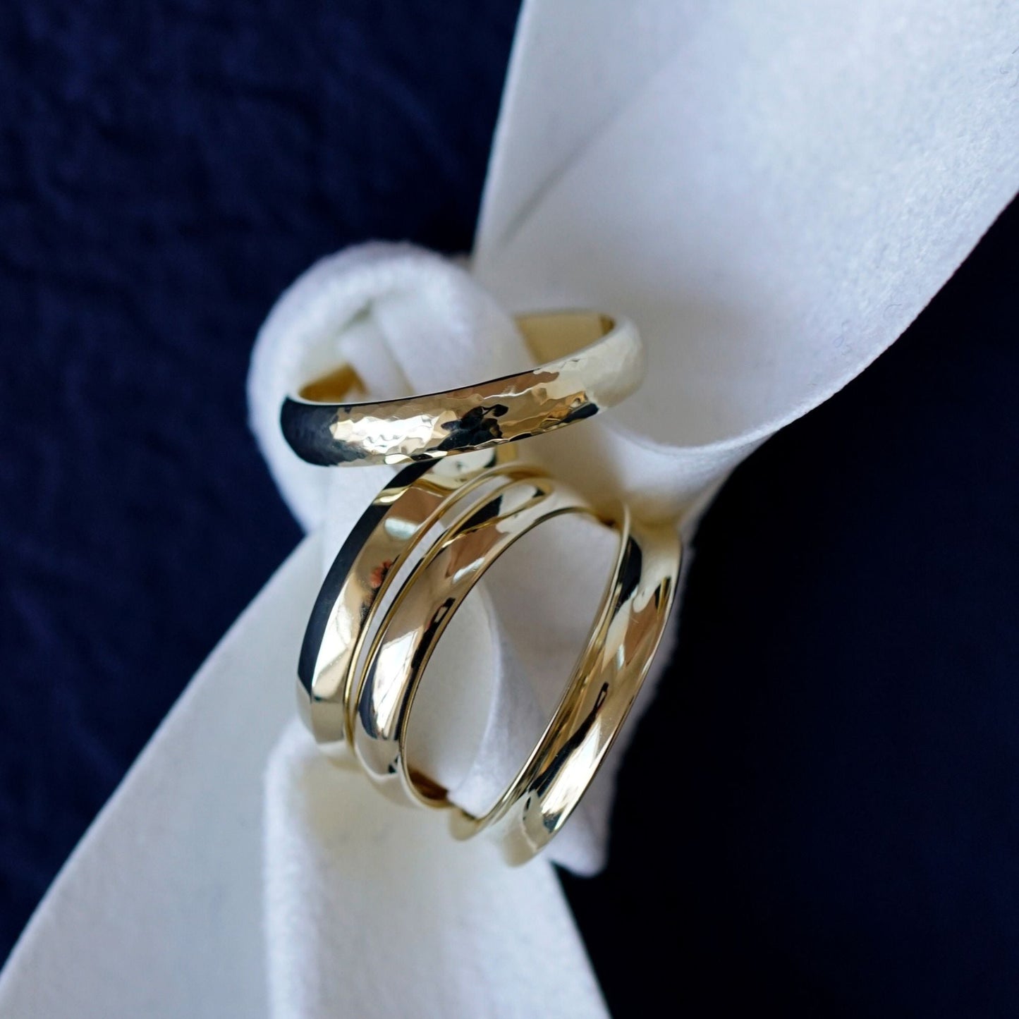 Men's Solid Gold Classic Band