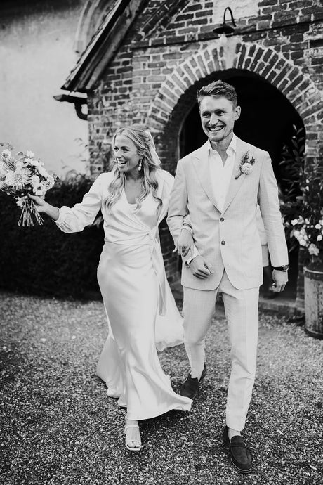 EMMA + OLI // a beautiful English countryside celebration