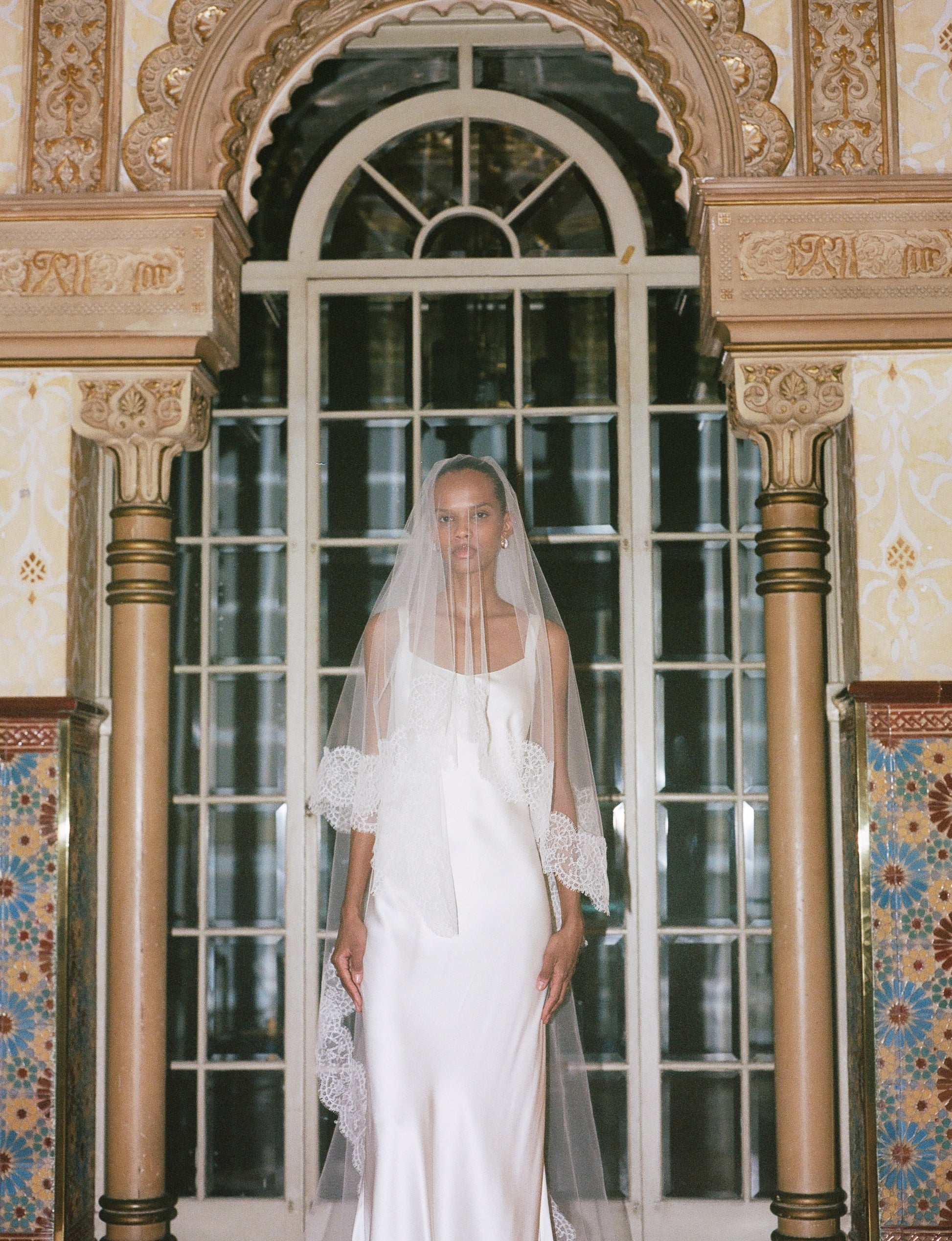 STYLE 099 // LACE TRIM VEIL THE OWN STUDIO STYLE 099 // LACE TRIM VEIL THE OWN STUDIO