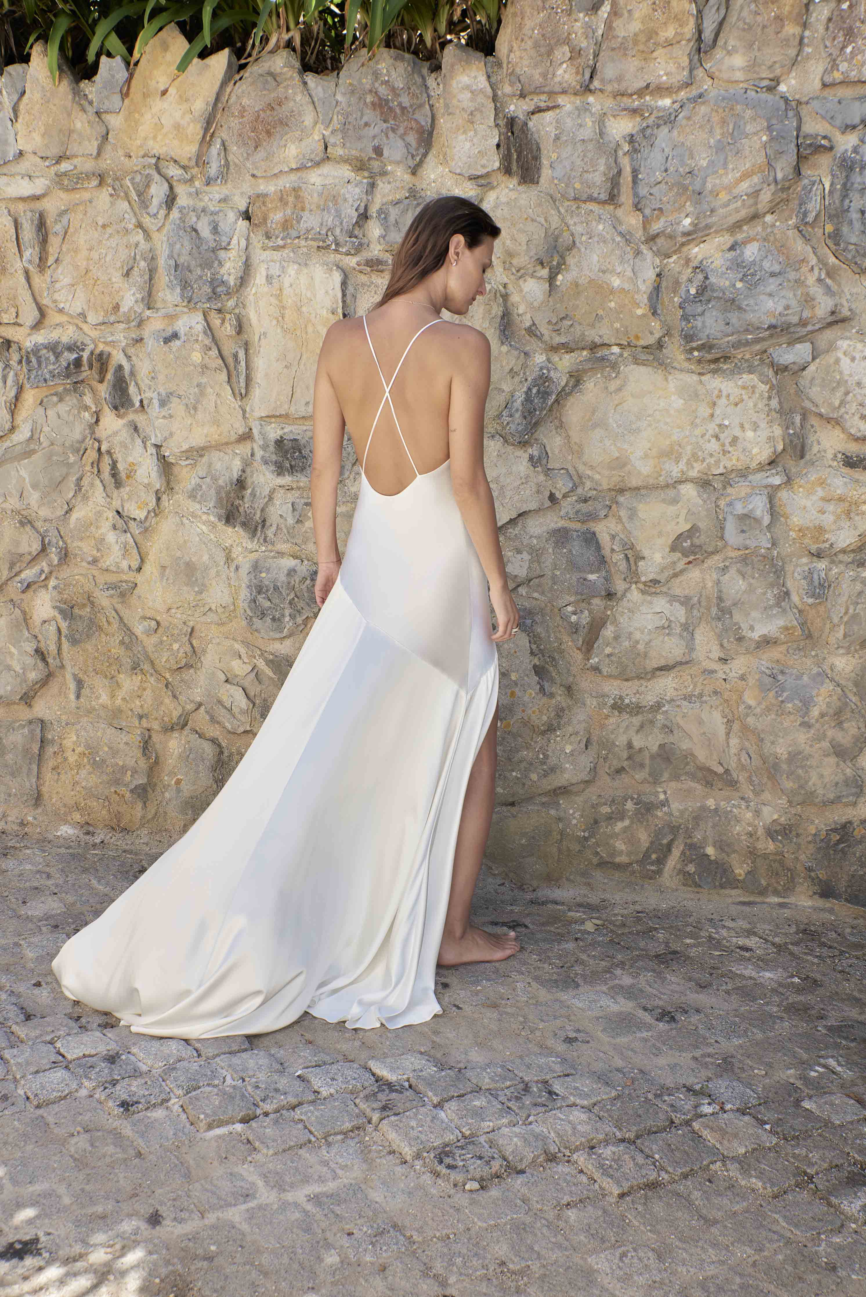 Load image into Gallery viewer, STYLE 076 // ASYMMETRIC BIAS SLIP WITH OPEN BACK